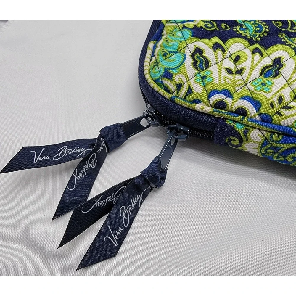 Vera Bradley 14